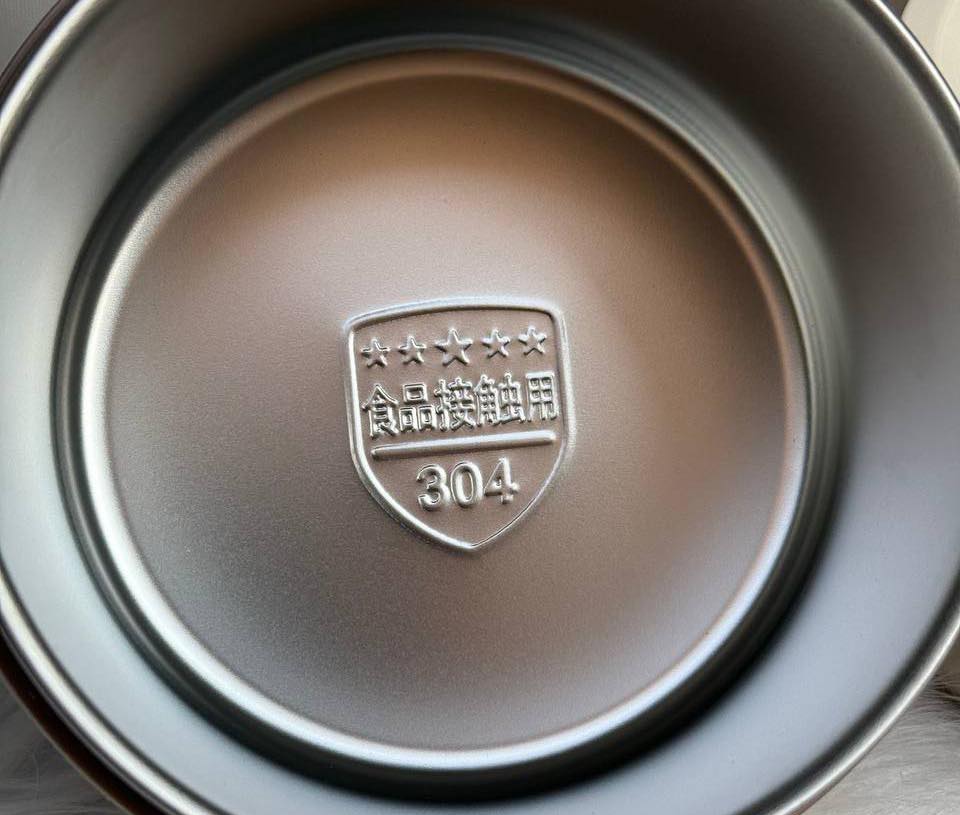 Launch Box الحراري الفاخر - أناقة وعملية في علبة واحدة